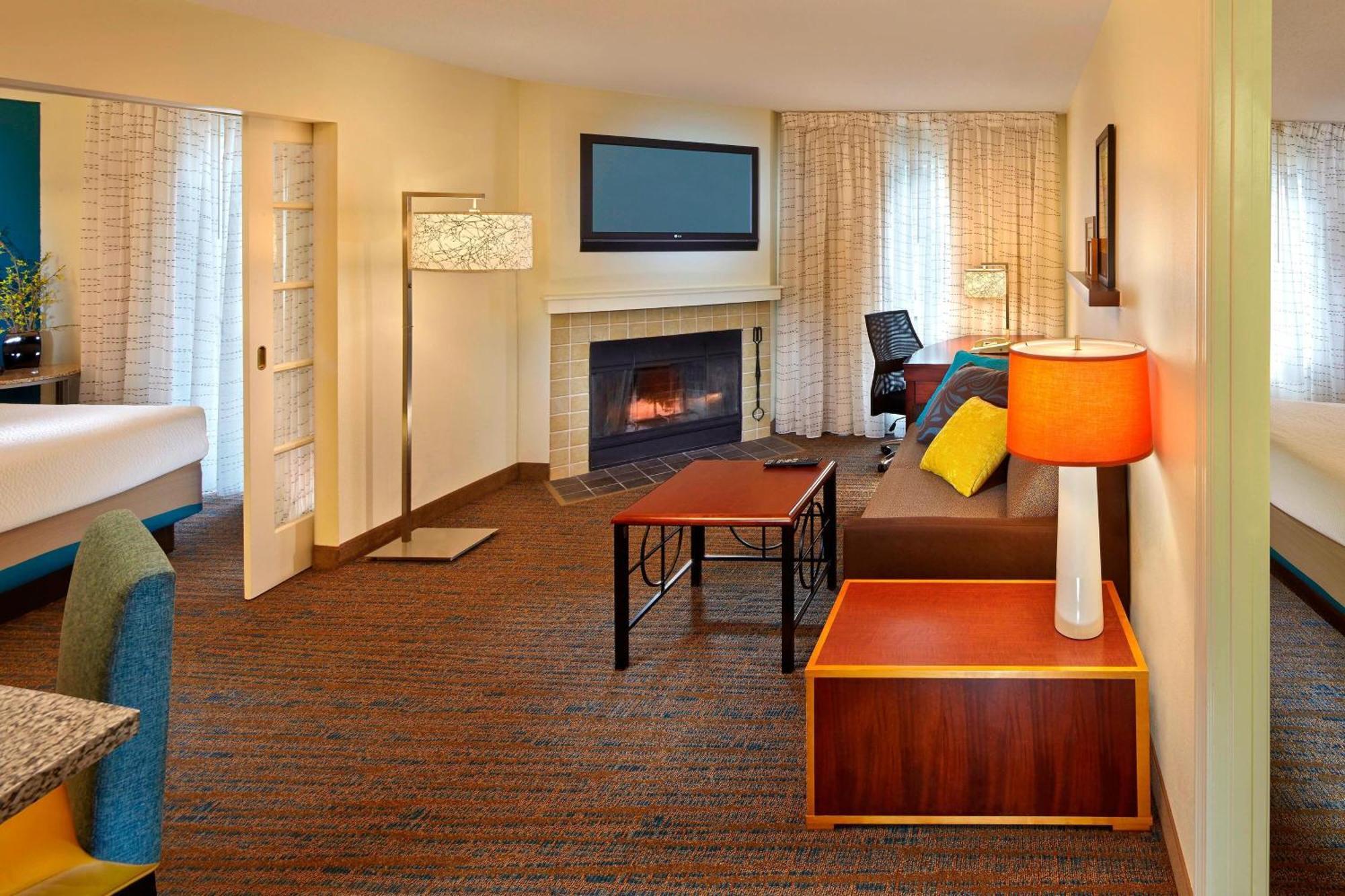 Residence Inn Boston Tewksbury/Andover Exteriör bild